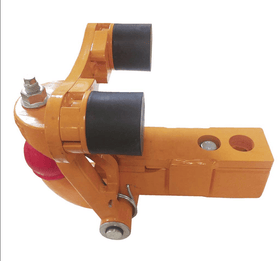 Hitchinsats passande Bennett hitch 70x90mm från Dromone passande bl.a. Fendt 700  av  Kespa AB Kuldrag till hitch 7469